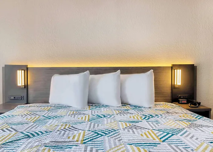 Hotel 6 Effingham, Il 3*