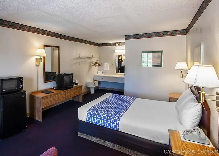 6 Effingham, Il